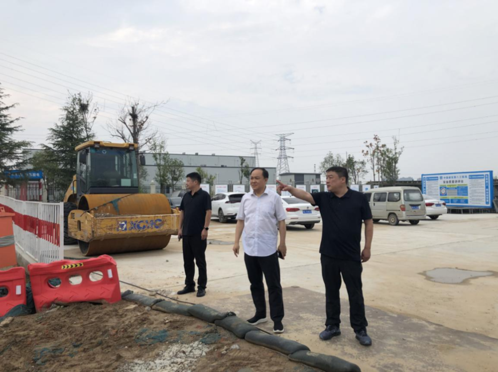 开元网站登录入口党委委员、副总经理张岩到侯寨新镇区安置区调研项目建设工作